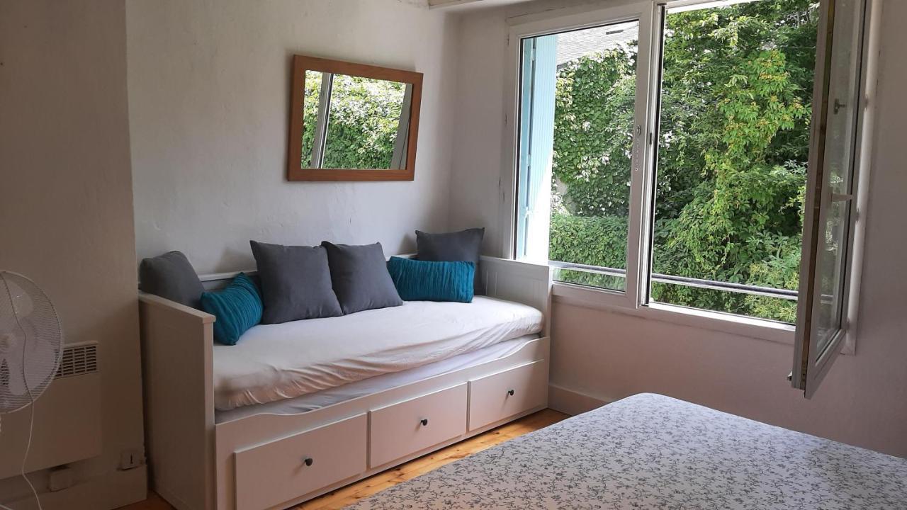 Maison En Ville Avec Terrasse Ensoleillee Et Wi-Fi Magnac-Laval المظهر الخارجي الصورة