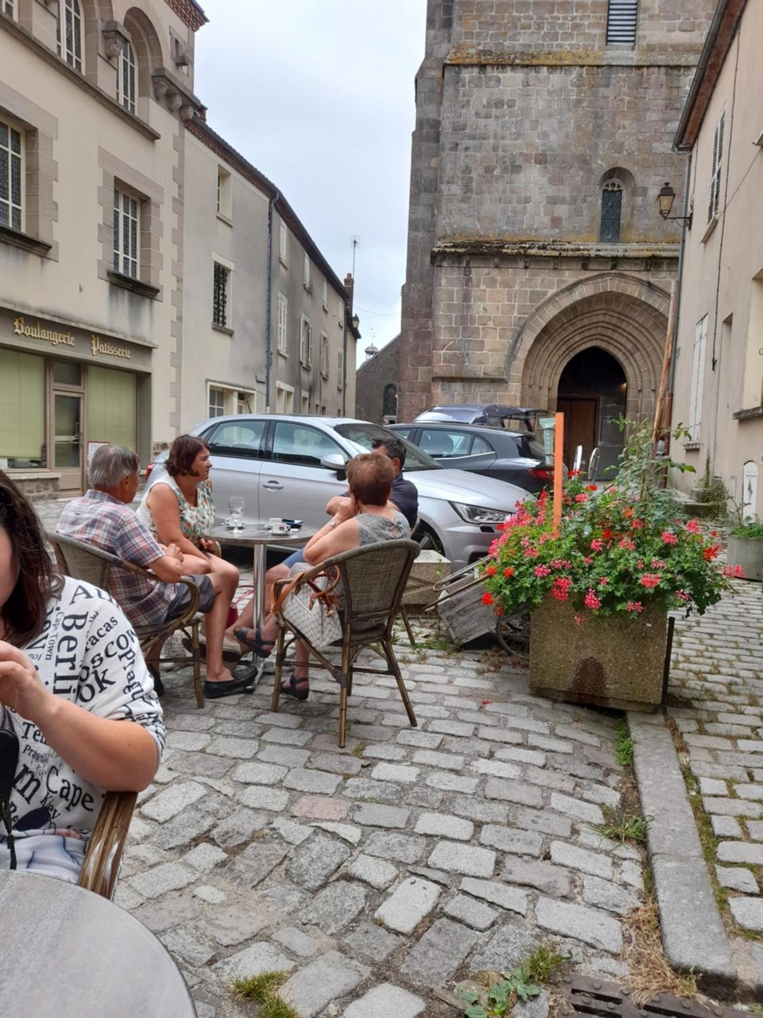 Maison En Ville Avec Terrasse Ensoleillee Et Wi-Fi Magnac-Laval المظهر الخارجي الصورة